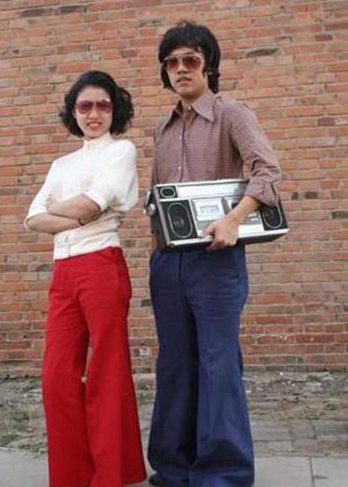 老照片:80,90年代穿着时髦的男女青年们,那个年代的最