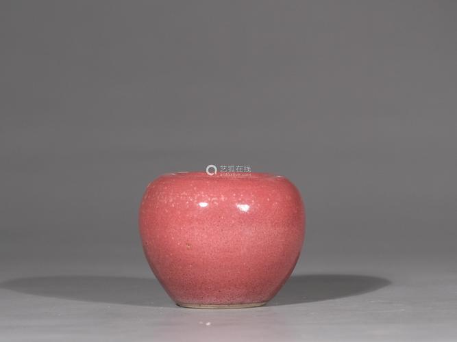 清晚期豇豆红釉苹果尊