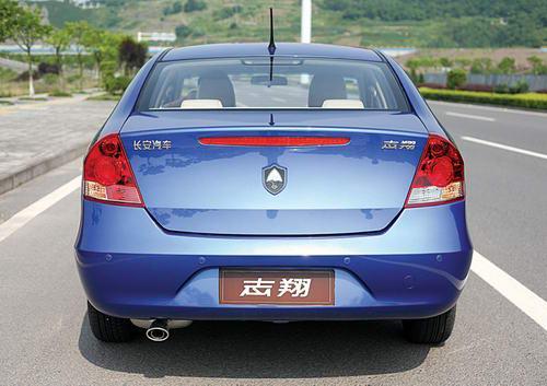 破级试驾长安志翔20l手动舒适型
