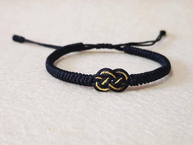 简单小清新手链的编法-情侣手链教程图-中国结教程-编