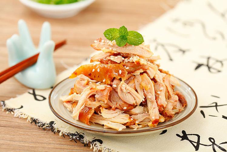 酱香手撕鸡图片_酱香手撕鸡图片素材