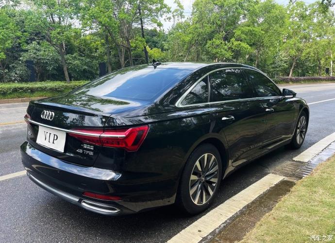 19年10月奥迪a6l45tfsi臻选致雅型仅29