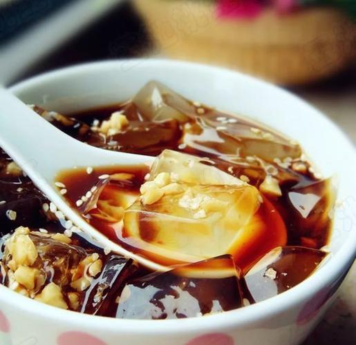 为什么你们的凉粉是咸的夏日冰凉美食再掀咸甜之争