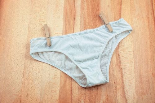 女性内裤发黄的地方为何洗都洗不掉?