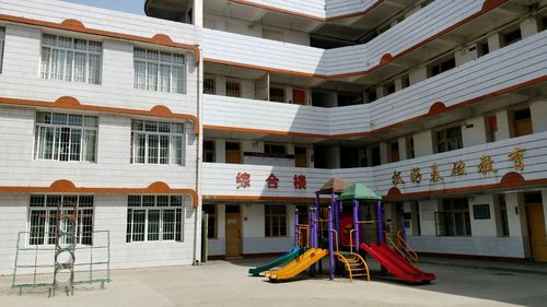 金堂县福兴镇小学 - 小学部