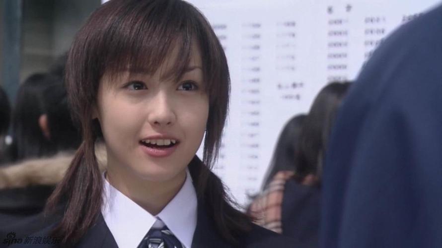 策划:泽尻英龙华——从清纯学生到性感女王_高清图集