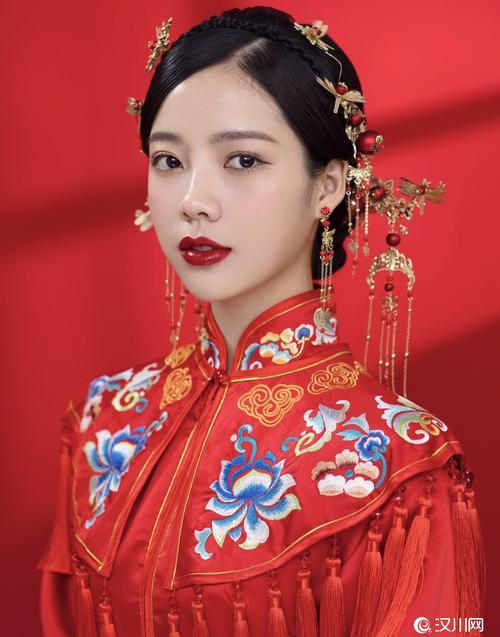 承接新娘妆(提供免费试妆)