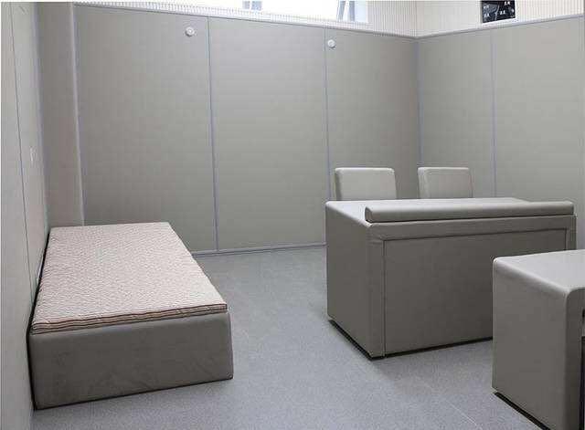 西安市纪委留置室防撞软包询问室纳米棉防撞软包防撞