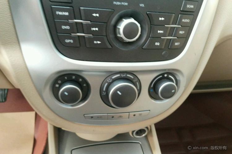 别克凯越空调调节区