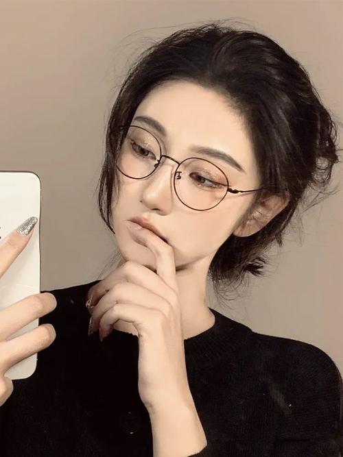 什么眼镜配什么脸型选对堪比换脸