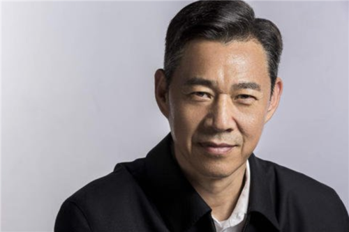 60岁以上演员排名 王刚大家很熟悉斯琴高娃著名艺术家