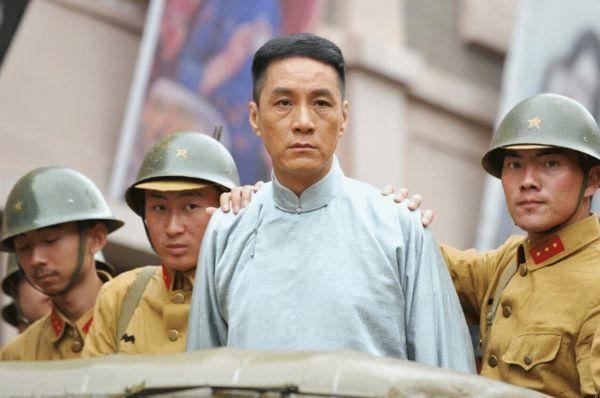 11月8日,由"抗战剧一哥"于震执导,陈紫函,尹铸胜,辛月,吕中,冯远征
