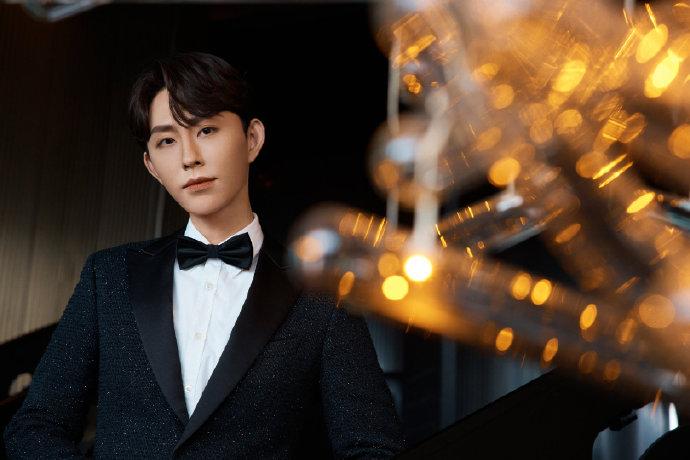 瑜大公子出圈了##瑜大公子芭莎美妆大奖评委