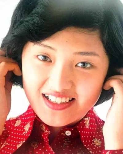 山口百惠少女时代罕见照片曝光?张张精修,日本写真第一人拍摄!