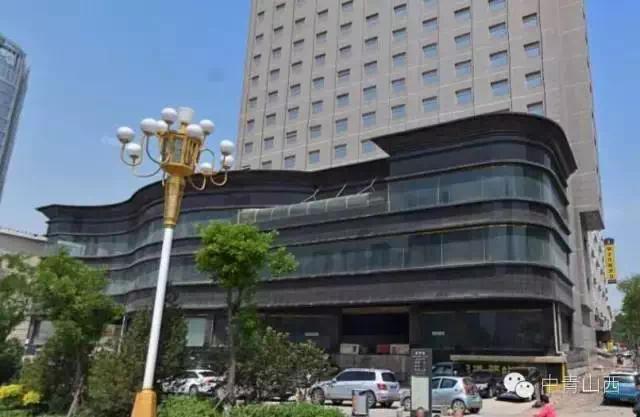 府东街与国师街交叉口搜索网络,太原市某政府机关单位五年前盖的