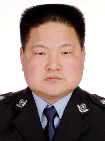 职务副县长,县公安局局长姓名刘宏个人分工68686868分管公安