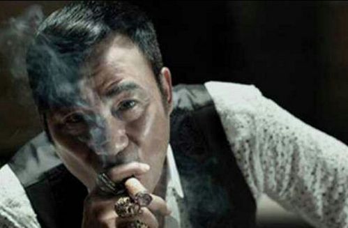 梁家辉的周朝先90分,狄龙的宋子豪80分,最后一位该满分了.