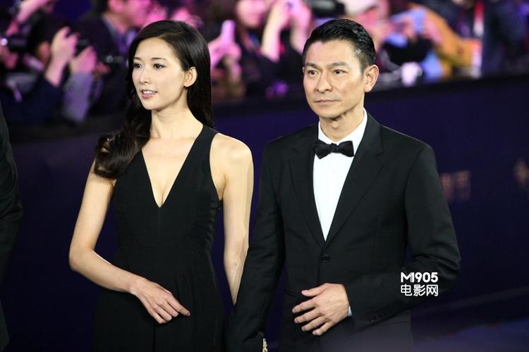 林志玲刘德华牵手大秀亲密miumiu献吻钢铁侠