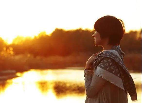 整天惦记别人老婆的5个生肖男家有贤妻不知足