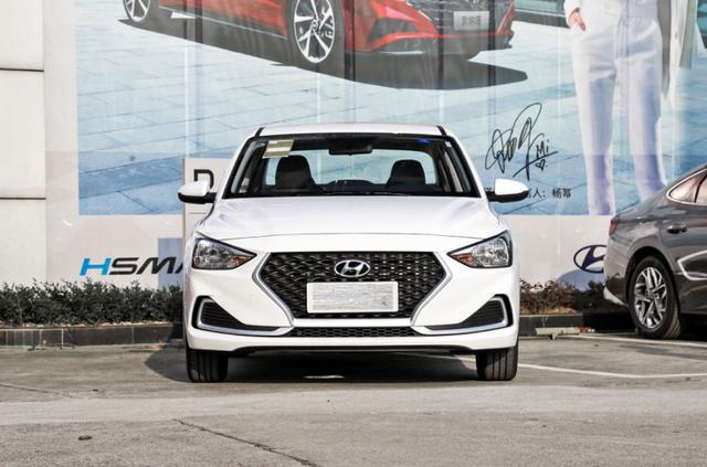 和国产车抢市场,现代悦动下探至6.89万,入门提供6at