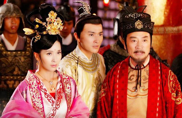 武则天去世后,为何独有武三思升官发财?