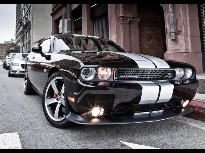 道奇challenger srt-8 392 2012款