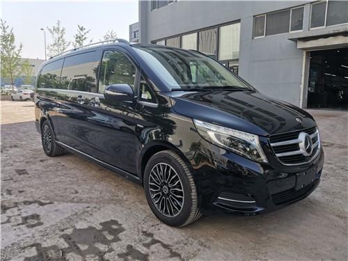 2021新款奔驰v260l商务车 奔驰v级限定款平顶价格