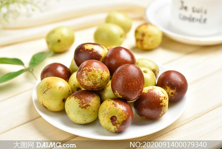 盘中洗干净的冬枣摄影图片_大图网图片素材