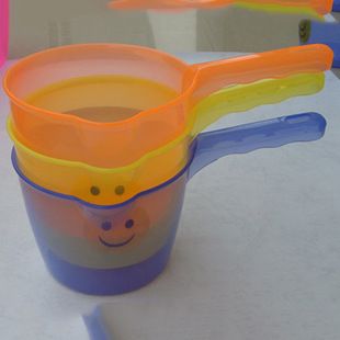 厨房家用保洁勺子 印花笑脸塑料水勺 塑料透明长柄小号舀水飘