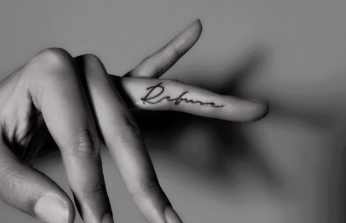 最新个性手指纹身图案大全好看的手指纹身图片26