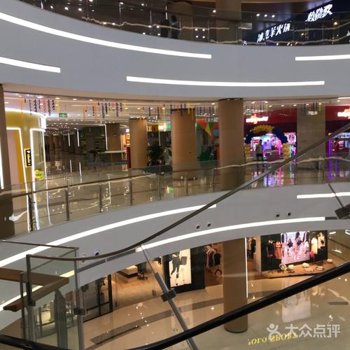 烟台万行爱琴海购物公园