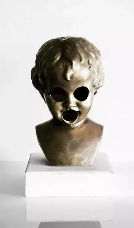 不羁的思维——独特的雕塑作品赏析
