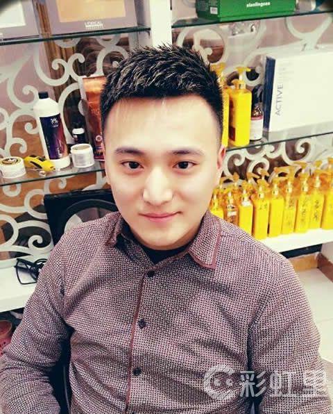 男生常见发型图片,潮流男士短发发型图片