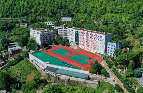 遵义市汇川区汇仁中学全貌