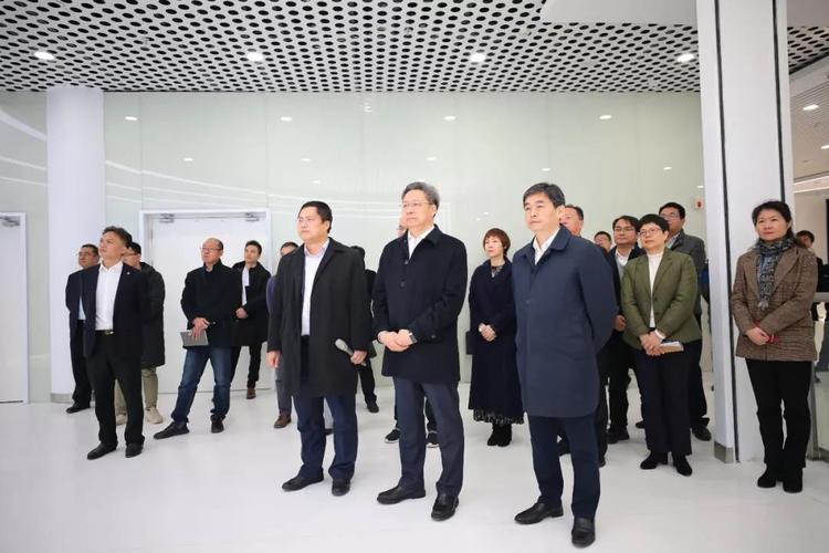 中科可控信息技术产业化基地,吴新明详细了解科技成果转化,产业发展