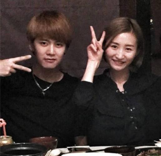 任嘉伦公布恋情女友聂欢性感私照曝光