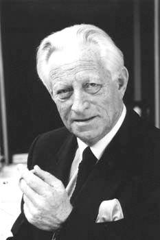 沃尔夫冈·洛茨          