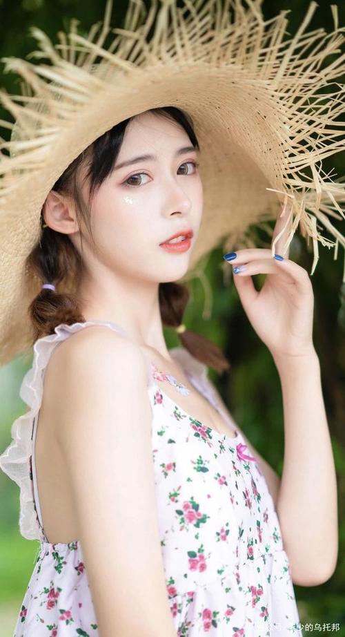花容月貌,清纯可人
