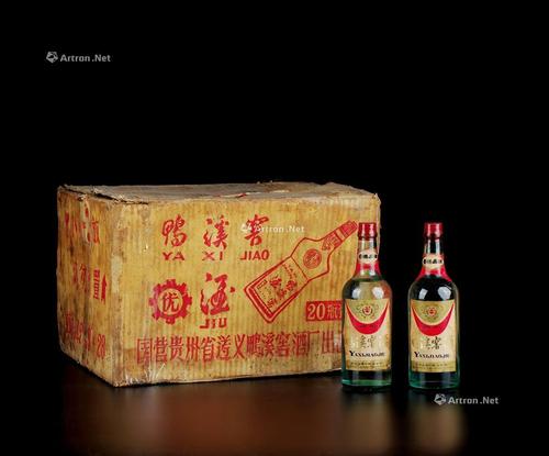 4414 80年代初凉亭牌鸭溪窖酒(原箱)
