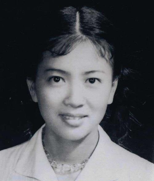 62年前,貌不惊人的谢芳,是如何成为电影明星的?真实原因被曝光