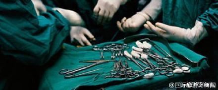 男子花一千元旅馆内做变性手术 一千元阉割医生无医生