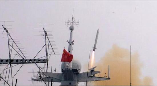 我鹰击18性能比购俄潜舰导弹翻番中国军工做了这些