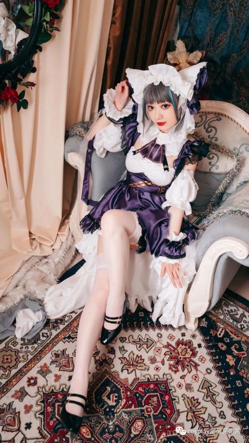 cos:碧蓝航线女仆柴郡猫@桃墨