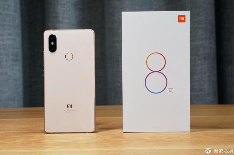 小米8se全面测评小屏710值不值得买