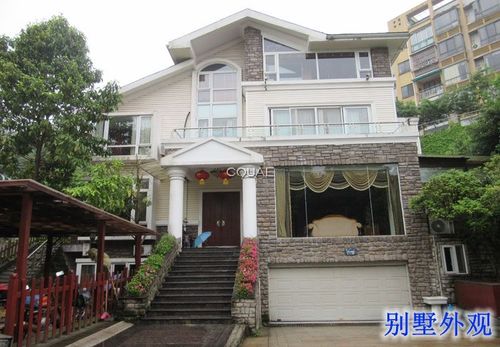 重庆市渝北区回兴街道高岩路242号山语间28幢1-1号(独栋别墅)