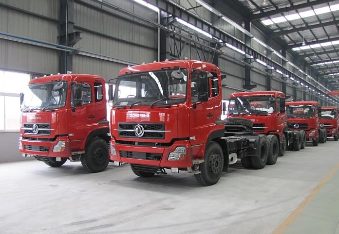 东风右舵牵引车,右置方向盘牵引车