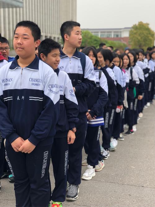 燃烧筑梦永远在路上 参观国防科技大学校史馆 长郡双语中学1621班