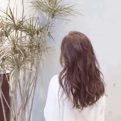 超好看的女生头像背影