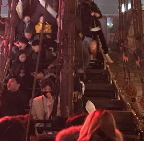 权志龙崔雪莉游乐园畅玩被拍