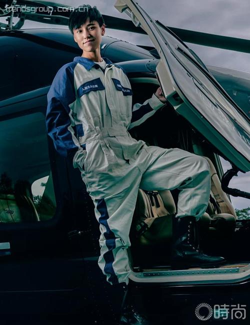 宋寅| 史上最帅女机长